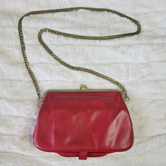 HAYDEN-HARNETT // ltd ed leather gold detail 3 kiss lock chain strap bag